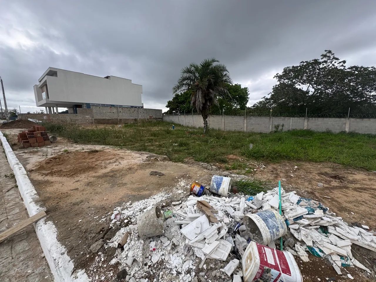 Terreno Morada Nobre 28 metros de frente - Foto 3