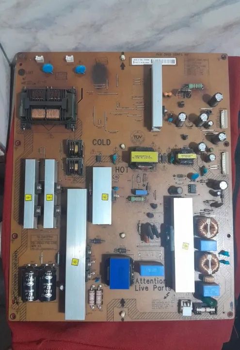Placa Fonte Tv Lcd Philips 40 Pol. - Mod. 40PFL3606D/78 (Para Conserto ou Tirar Peças) - Foto 2