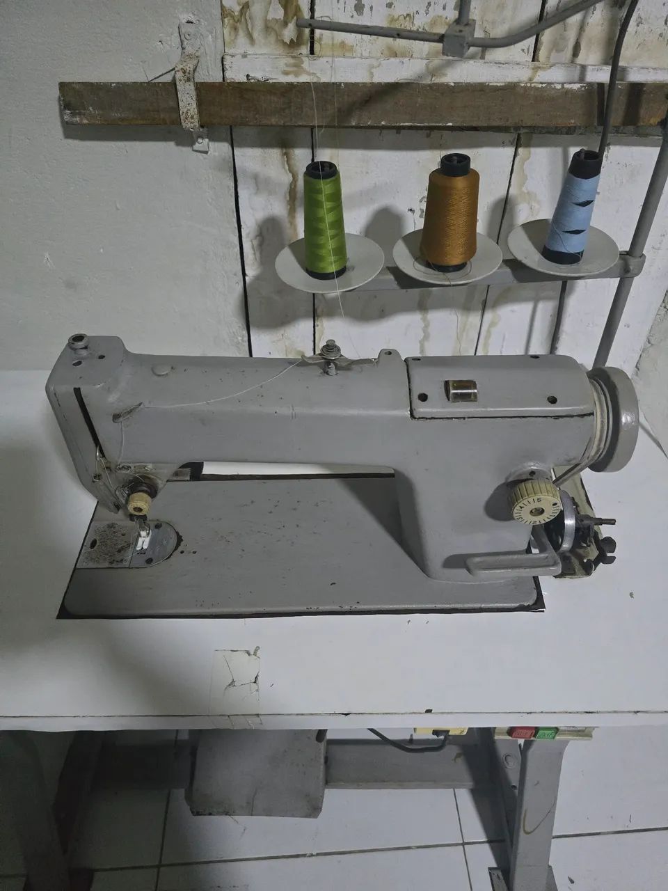 Máquina de Costura Industrial Reta - Foto 3