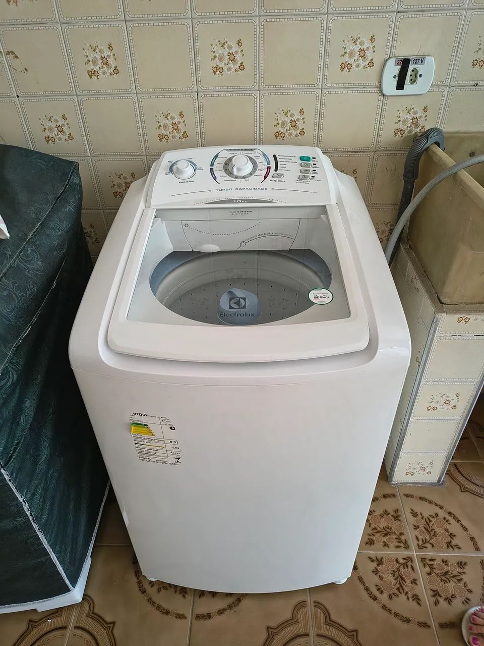 Máquina de lavar roupas 10 kg Eletrolux  - Foto 4