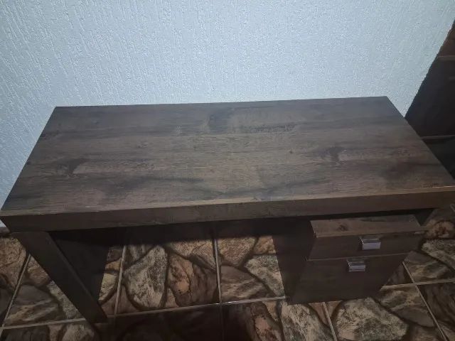 Computer desk64529515907587122