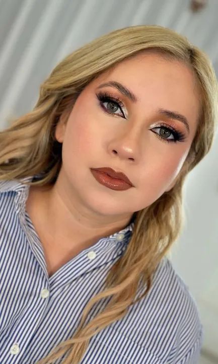 Maquiagem profissional e penteado  - Foto 2