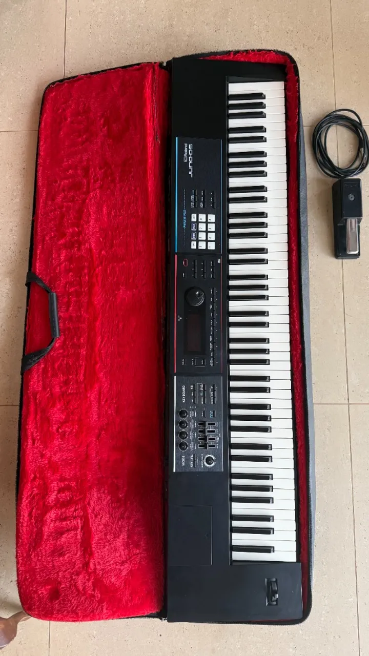 【送料無料・直接引取値下げ】 Roland JUNO-DS 88 juno ds 88