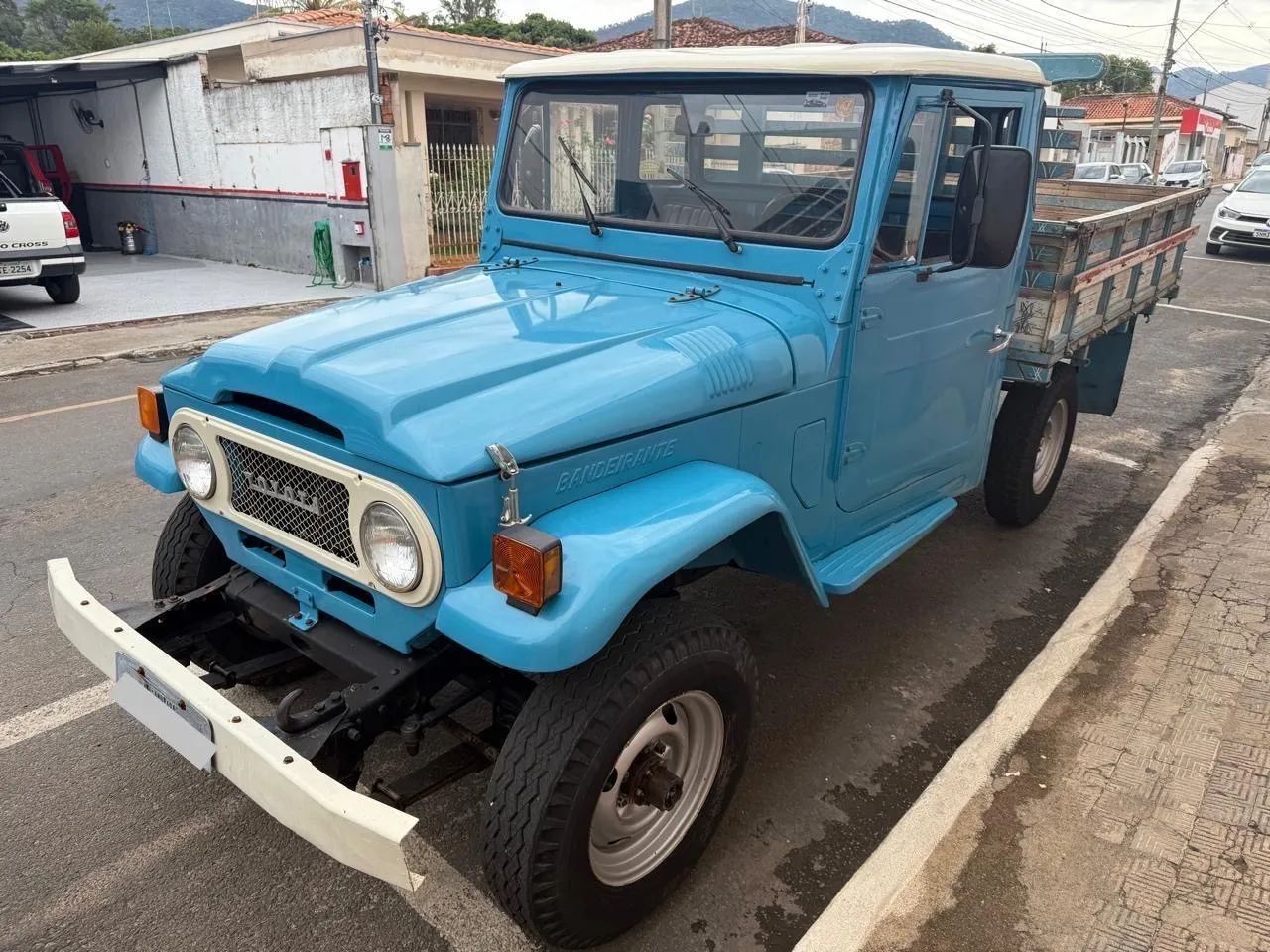 Toyota 1981 Motor Mercedez 608