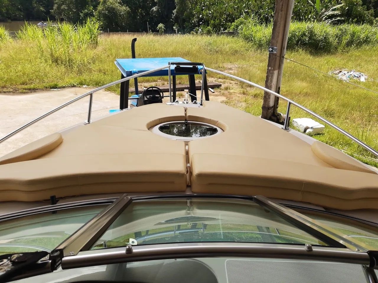 Lancha Focker 275 - Excelente <br>Motor Mercuty Diesel TDI  V6  260 HP<br>2018 - 600 horas - Foto 4