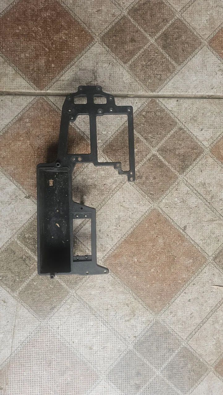 Rc Automodelo Lamina de Chassi Caixa de bateria ou plate Valor unidade  - Foto 5
