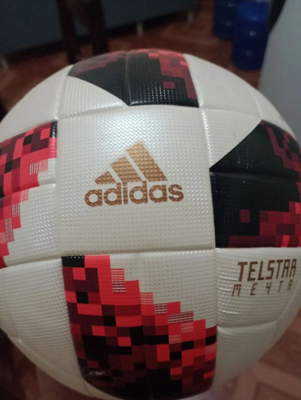 Bola de Futebol Adidas Telstar 18 Society - Oficial