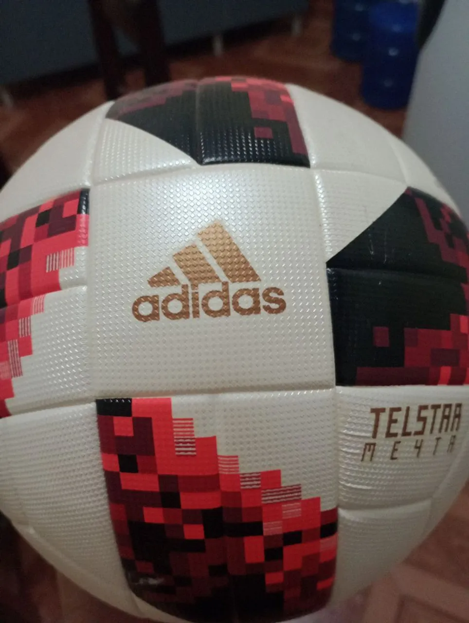 Bola de Futebol Adidas Telstar 18 Society - Oficial