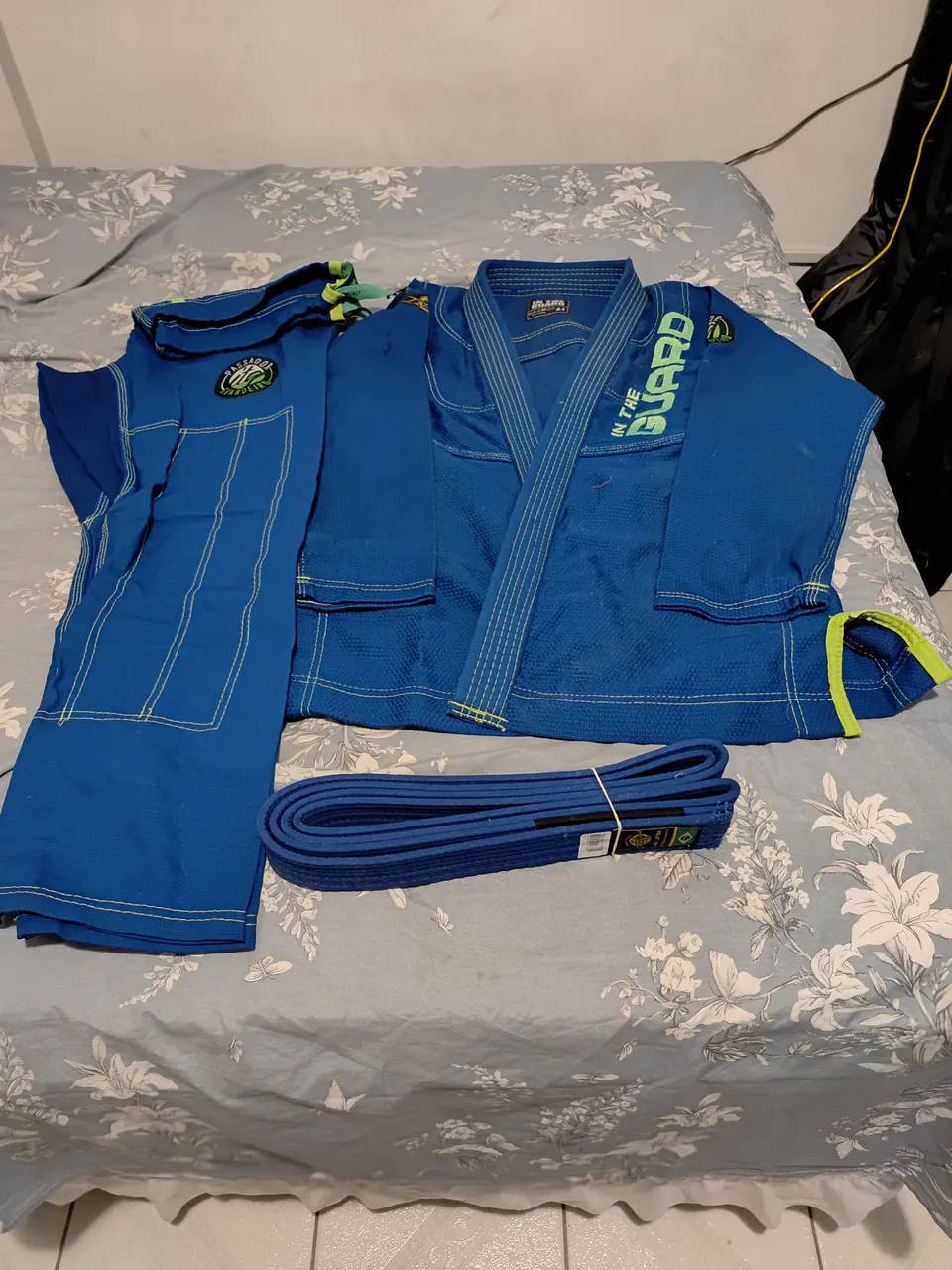 Kimono Jiu-Jitsu Azul + Faixa Azul - In The Guard
