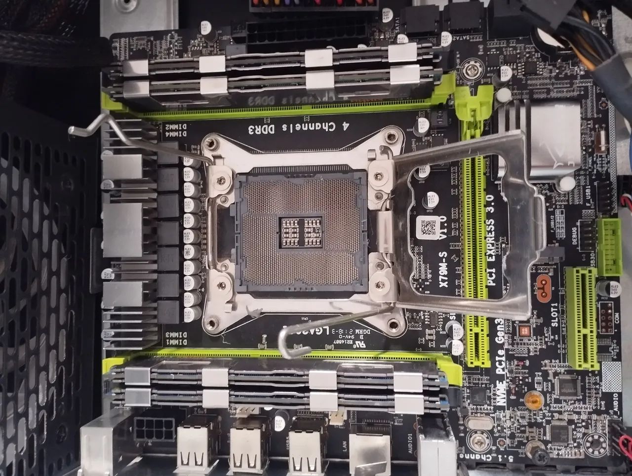 Kit de Placa Mãe, CPU Intel Xeon E5 2620,  DDR3 1600Mhz - Foto 2
