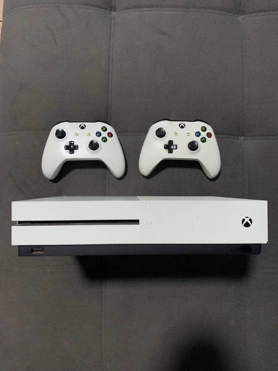 Xbox one S 1TB seminovo  - Foto 2