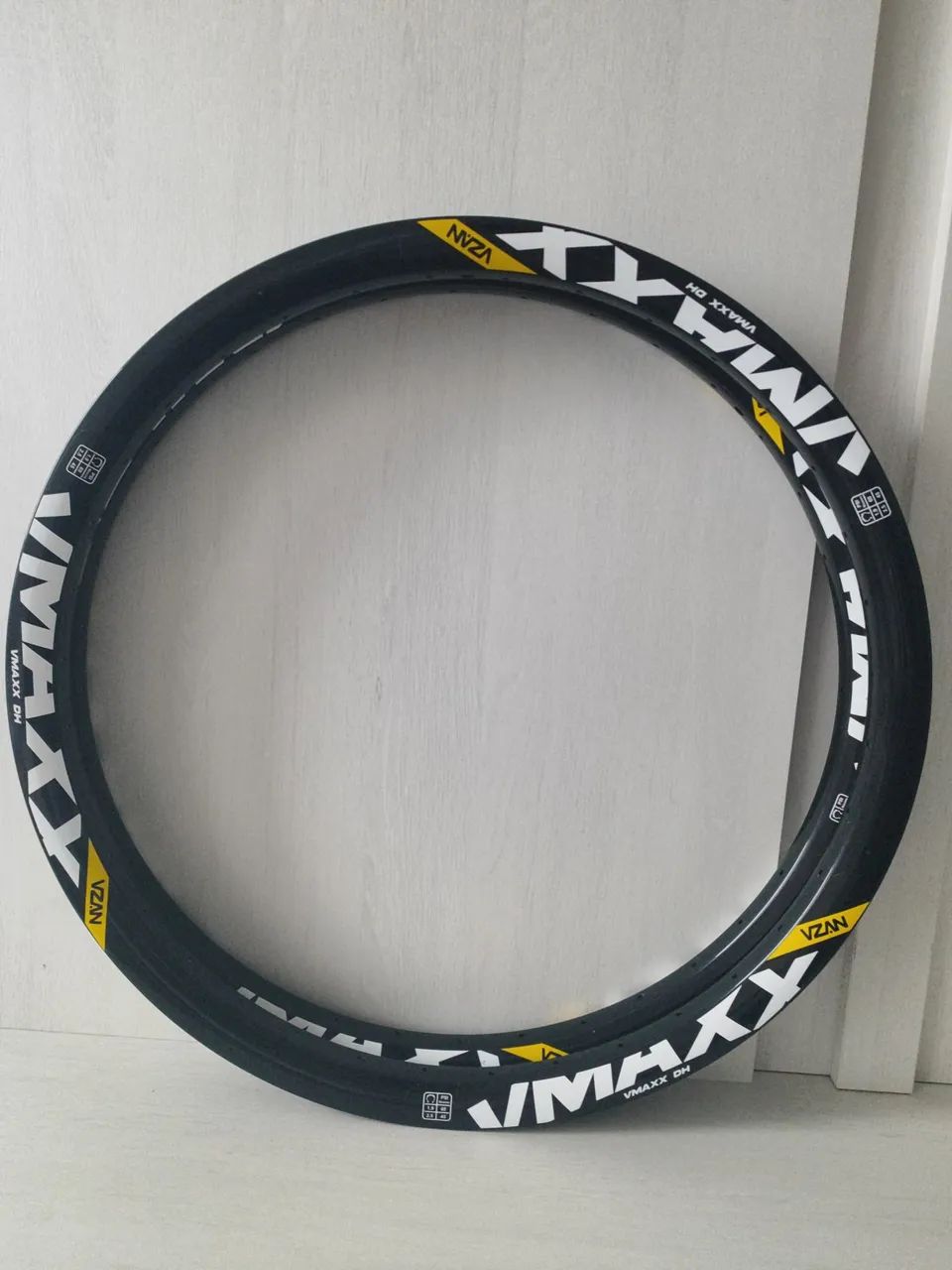 Par de aros vmaxx - Foto 2