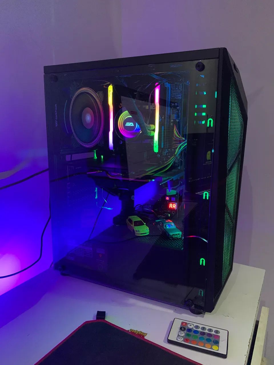 Gaming case with 4 fans64363328803075122