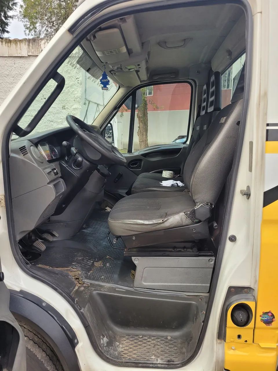 Caminhão plataforma hidráulica de auto socorro - Foto 4