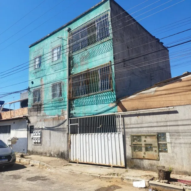 PRÉDIO RESIDENCIAL COM 9 KITNETS