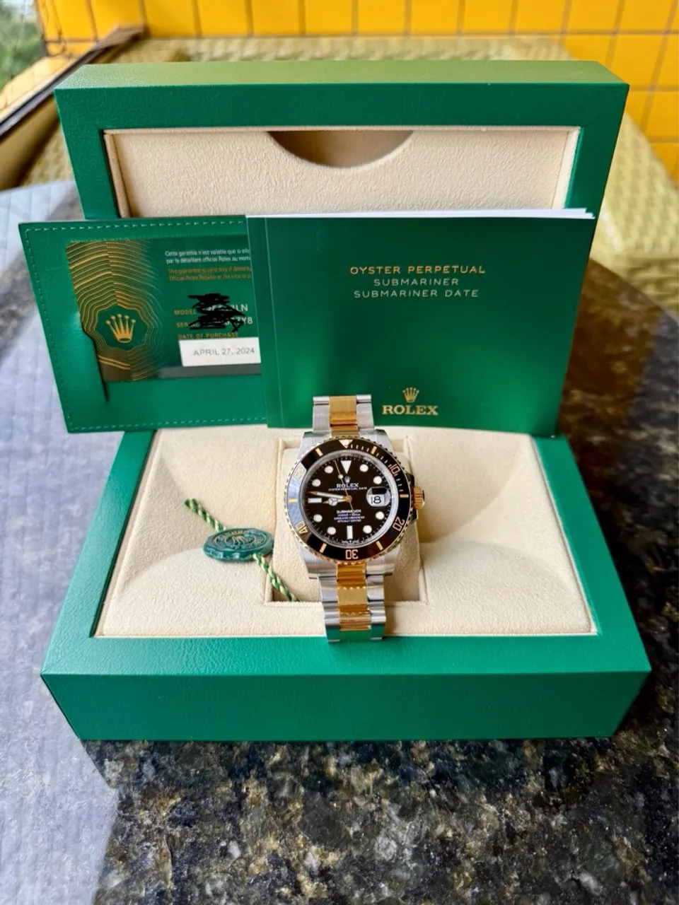 Rolex submarine em ouro ano 2024 NA ROLEX TÁ 151.900$
