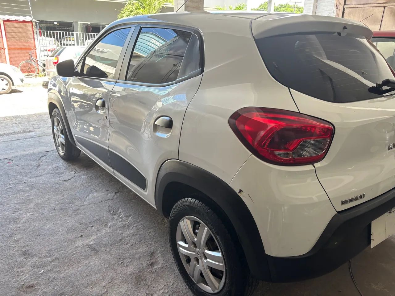KWID 1.0 ZEN 2020 R$ 37.500,00 - Foto 5