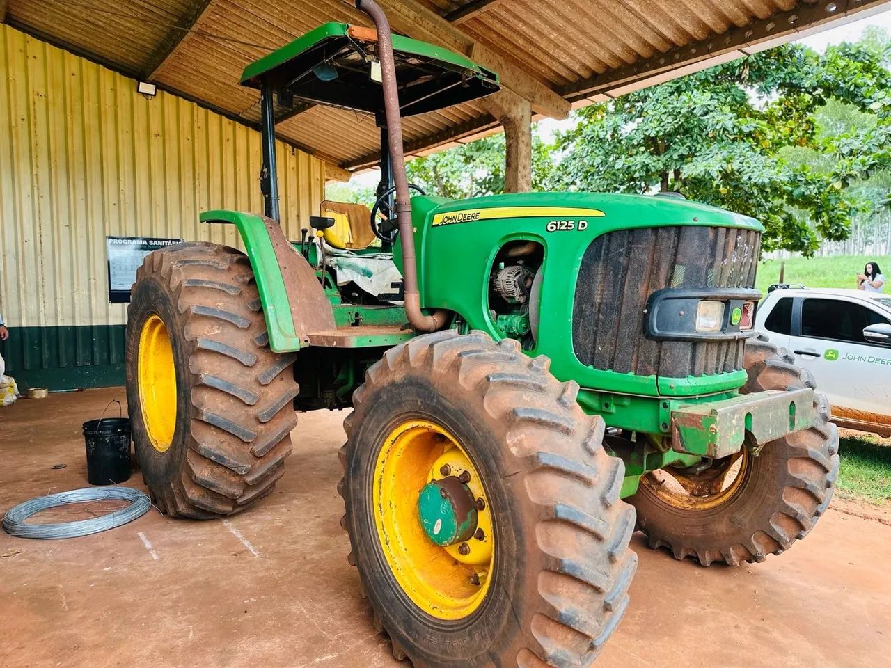 Trator JD 6125 Ano FABRICACAO 2010 Faturado 2013