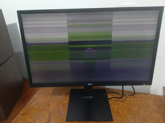 Monitor 24 Polegadas com Base Giratória