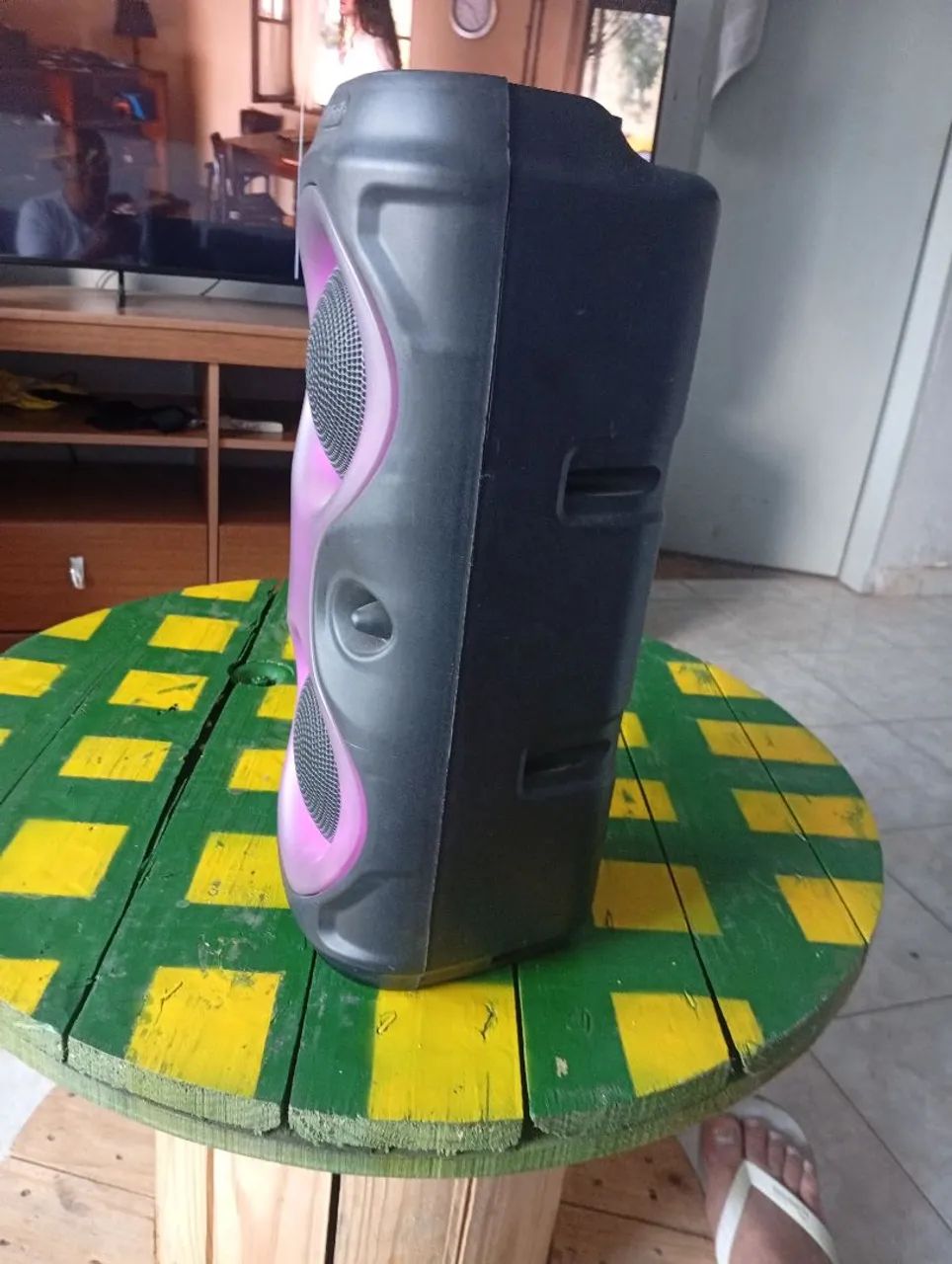 Caixa de som com bluetooth. - Foto 2