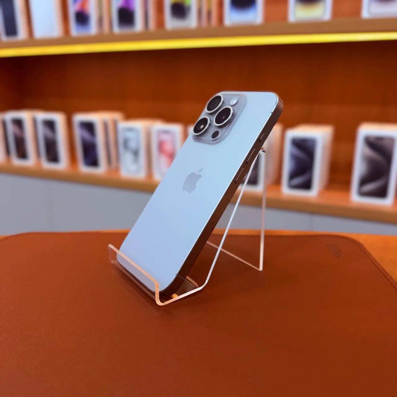 IPHONE 15 PRO TITÂNIO NATURAL 256GB  - Foto 2