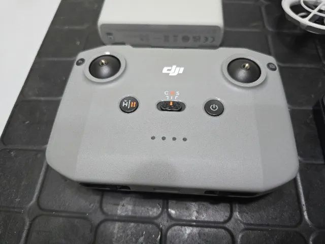 Drone DJI Neo Fly More Combo + Bolsa + 6 Filtros para a câmera - Foto 3