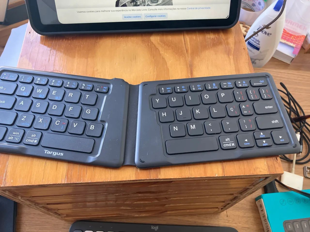 Teclado Targus dobrável ergonômico 