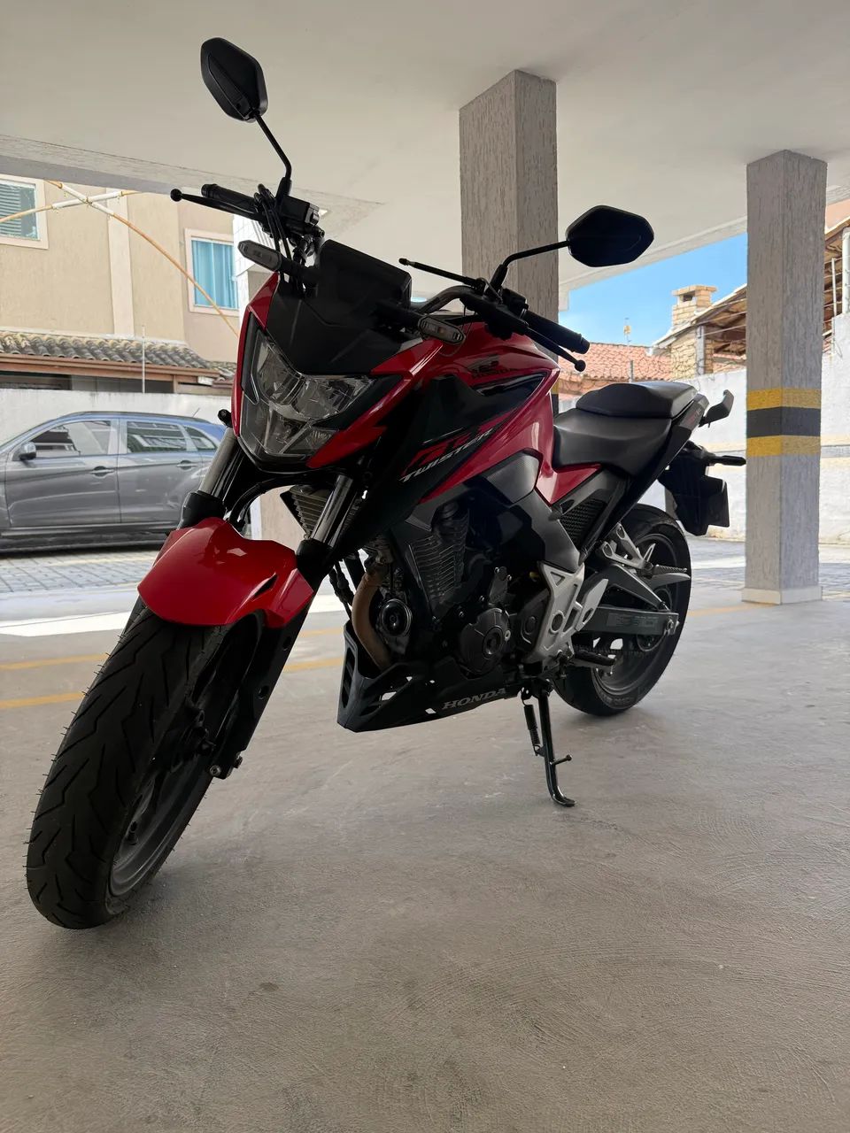 Honda Cb 300f