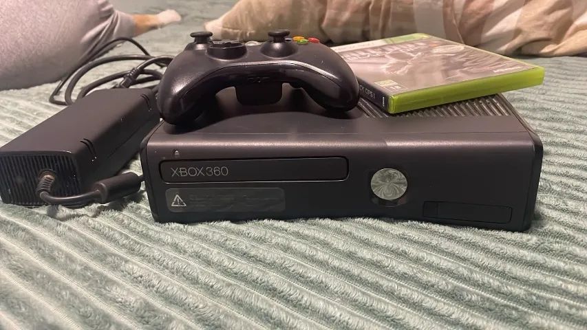 Vendo Xbox 360 - Foto 2