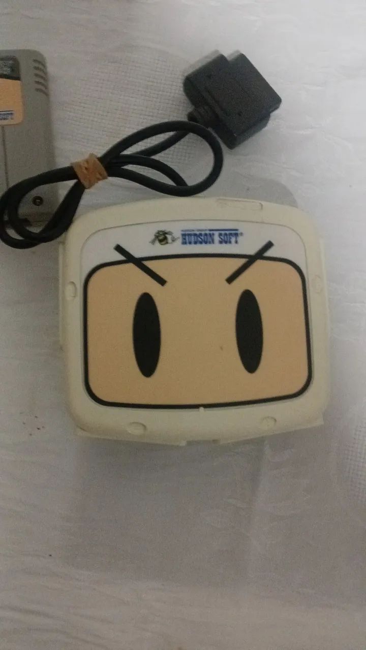 Multitap Bomberman + jogo original