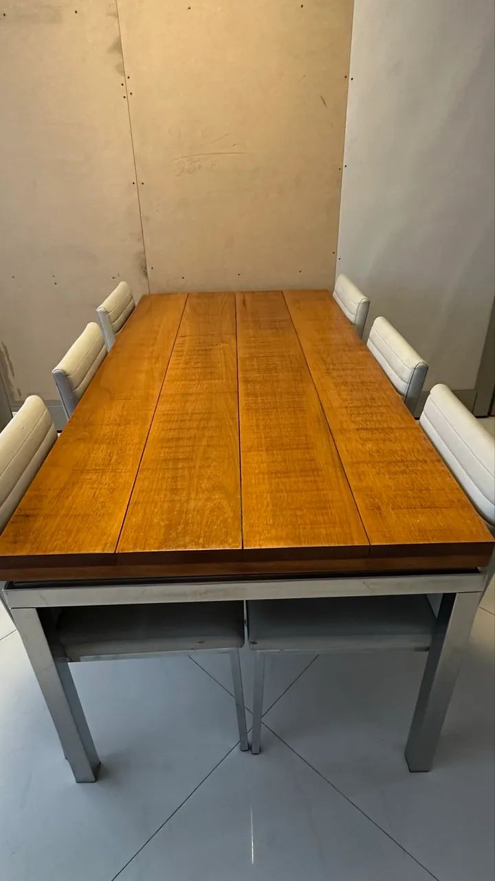 Mesa de Jantar Premium Industrial - Madeira Maciça e Base Cromada + 6 Cadeiras - Foto 5
