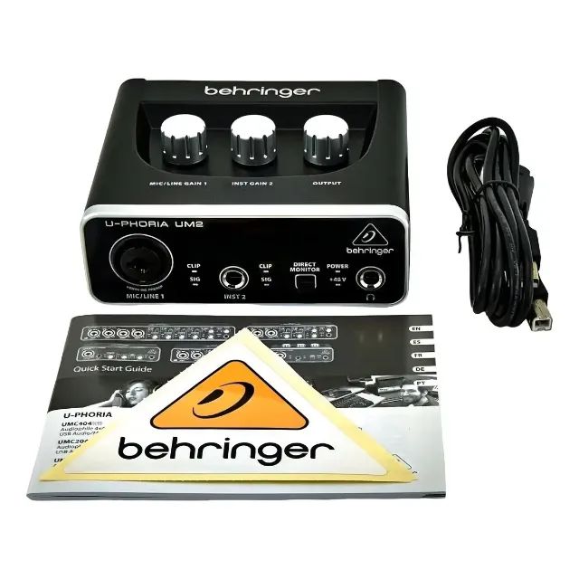Interface de áudio Behringer U-Phoria UM2 preta - Foto 3