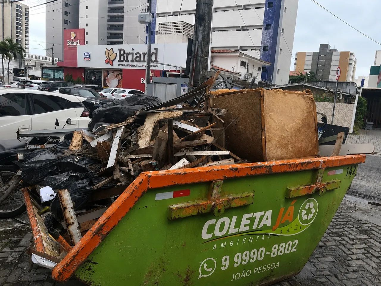 LOCAÇÃO DE CAÇAMBA ESTACIONÁRIA PARA ENTULHO