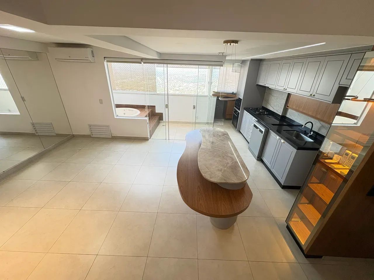 APARTAMENTO DUPLEX PARA LOCAÇÃO | LIVE TOWER