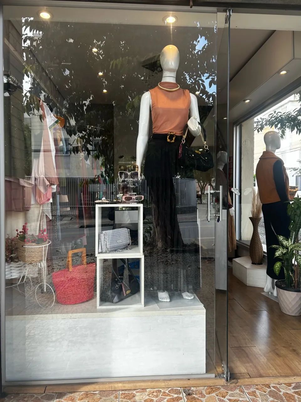Passo ponto de loja de roupas femininas  - Foto 3