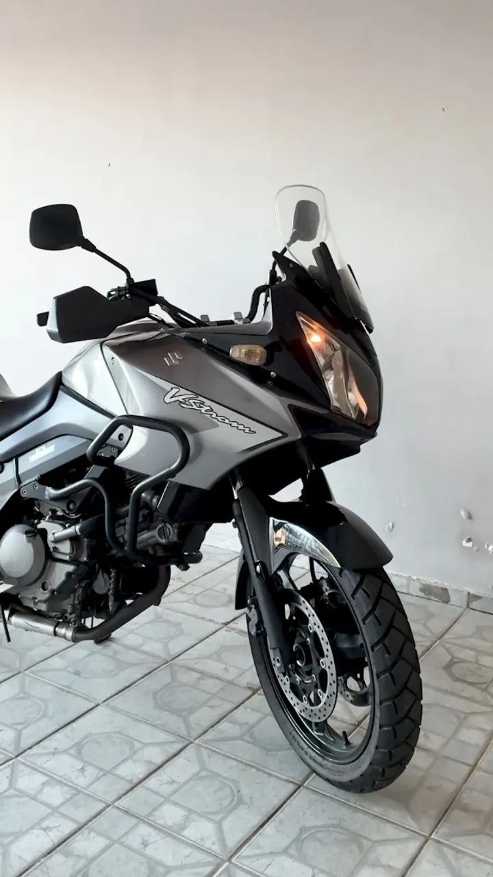 VStrom 650 ano 2009/2010 - Foto 5
