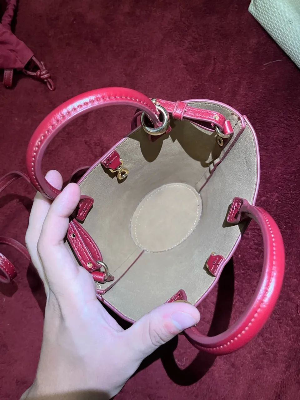 Bolsa Mango vermelha nunca usada - Foto 2
