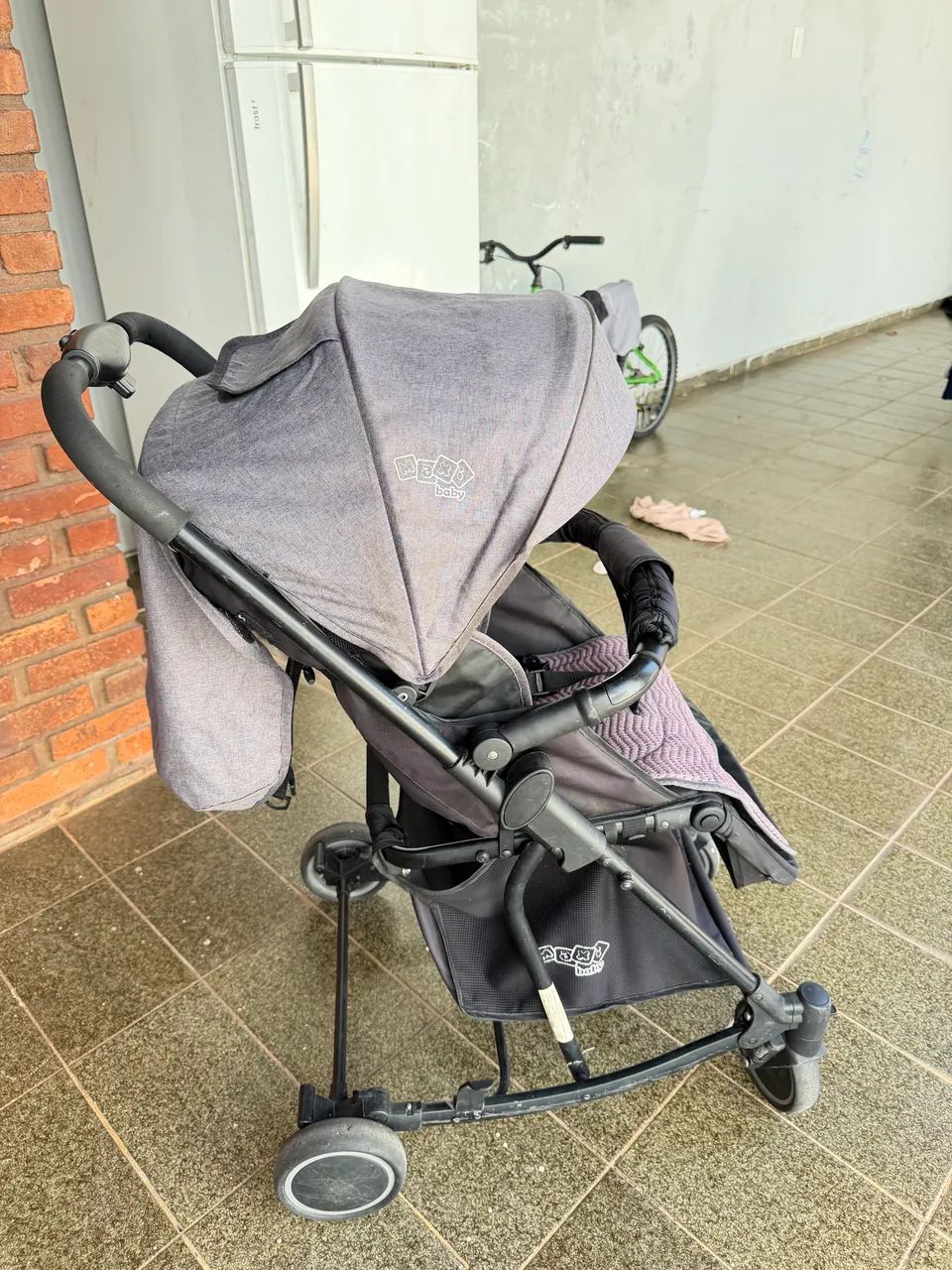 Carrinho Máxi baby 