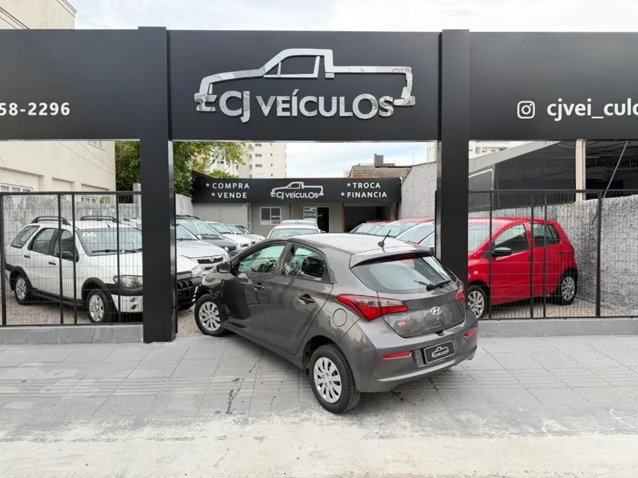 Hyundai HB20 Unique 1.0 Flex 12V Mec. 2019 - Foto 3