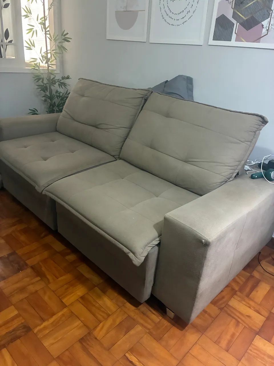 Sofá retrátil e Puf Grande ótimo estado  - Foto 4
