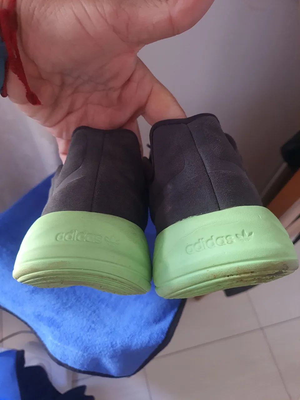 Tenis adidas adiprene 41  - Foto 2
