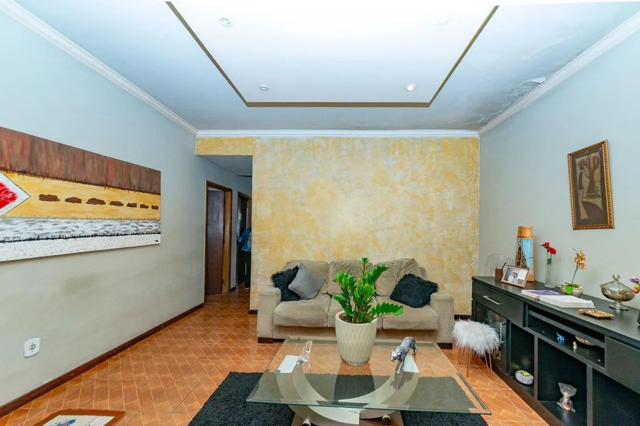 Casa à Venda - Nova Gameleira, 3 Quartos, 250 m2 - Foto 4