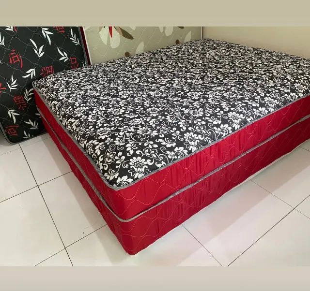 Cama QUEEN. Molas molas 
