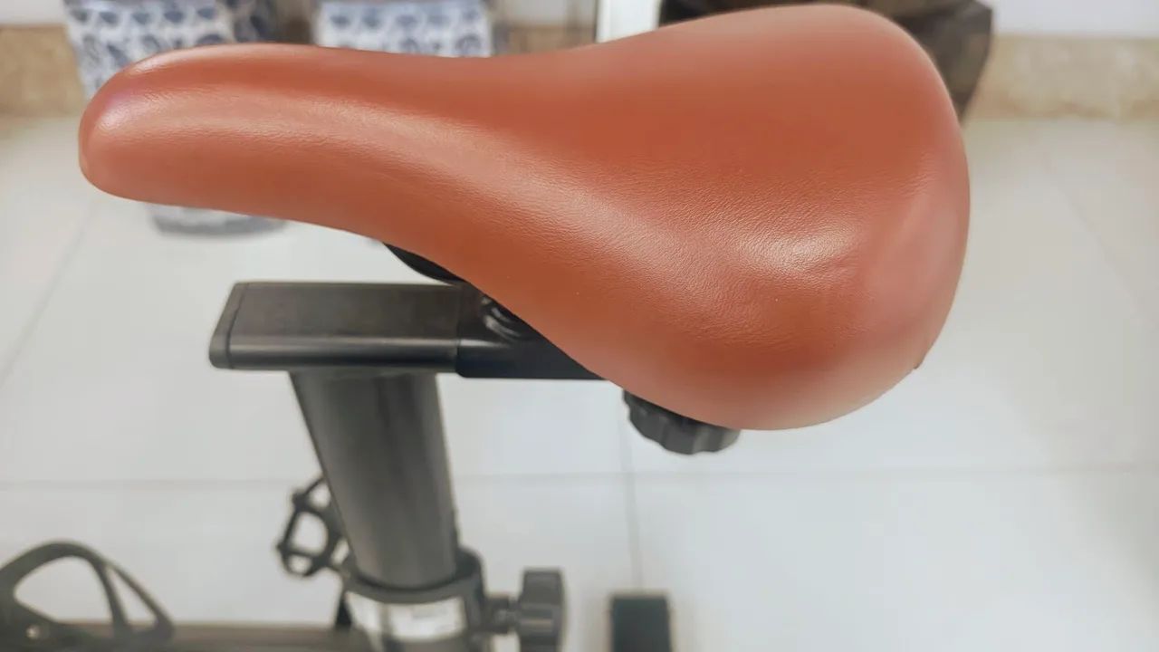 Bicicleta indoor (spinning) C5 Movement  - Foto 4