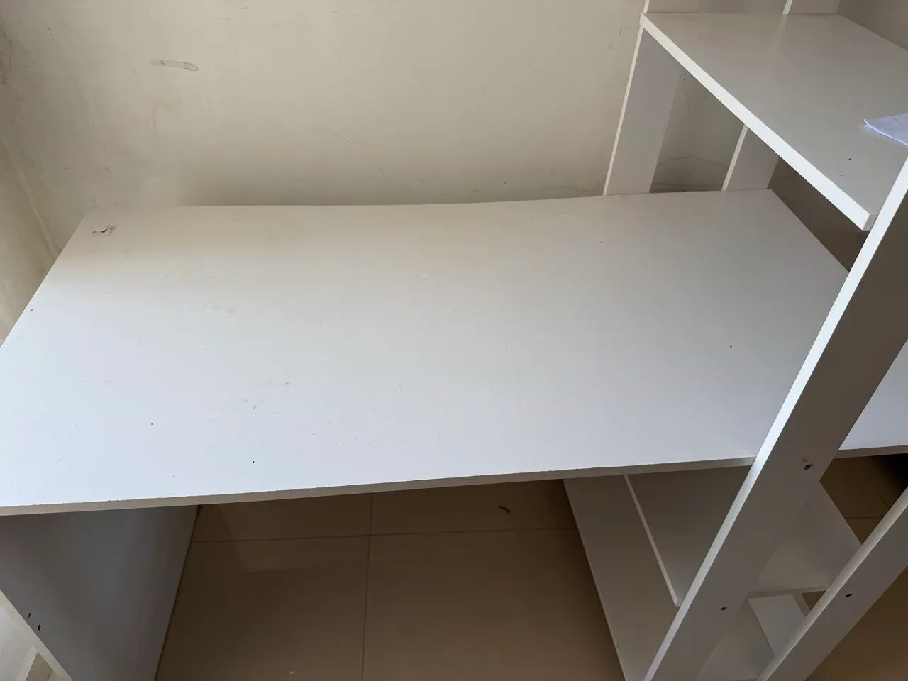 Mesa de estudo - Foto 2