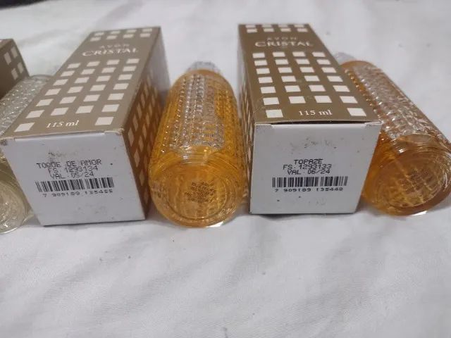 Perfumes antigos Avon - Foto 3