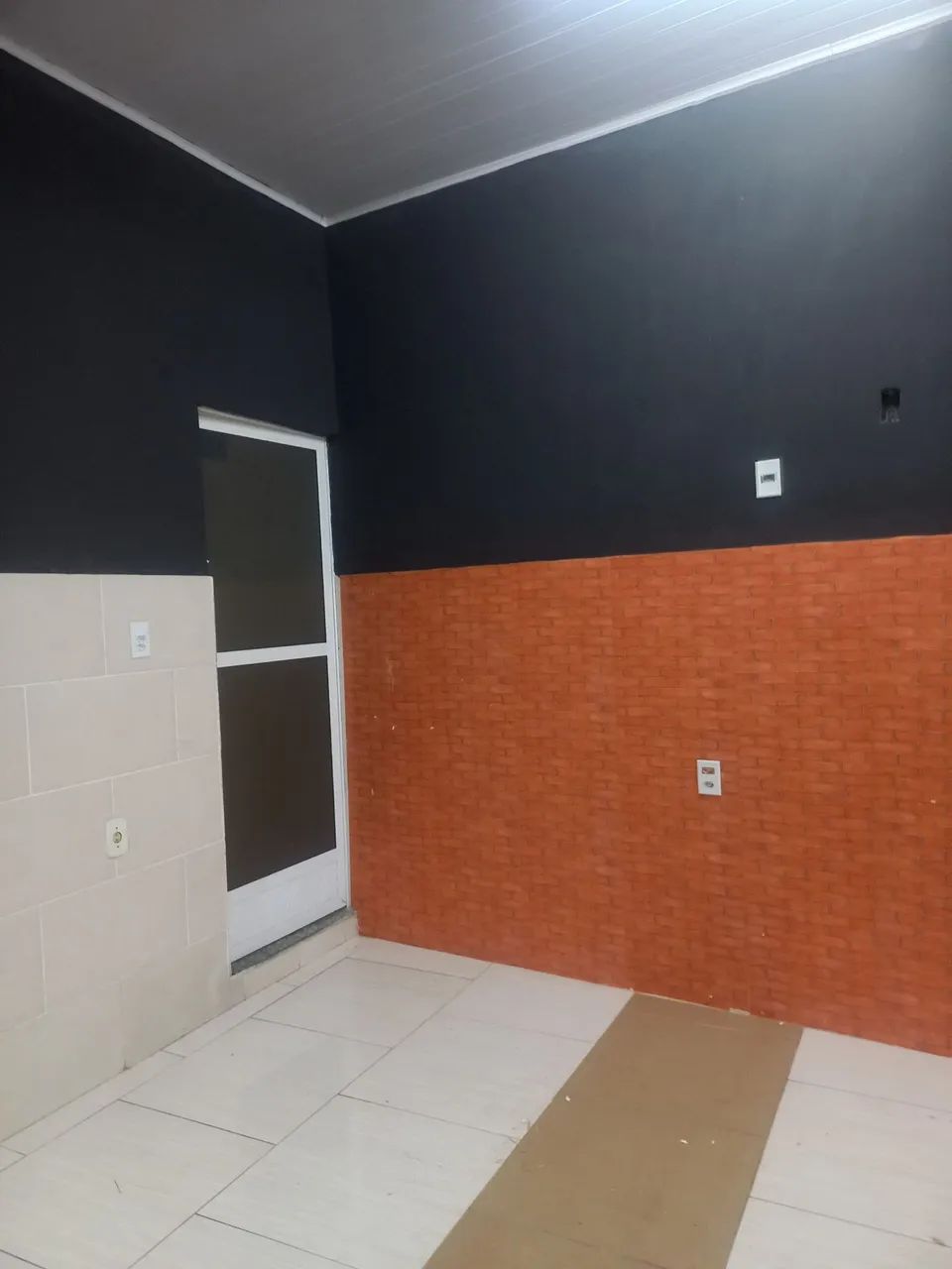  LOJA com Cozinha. Perto  Estrada C.Ramos Campo Grande RJ. Não paga Água e nem Luz.  - Foto 5