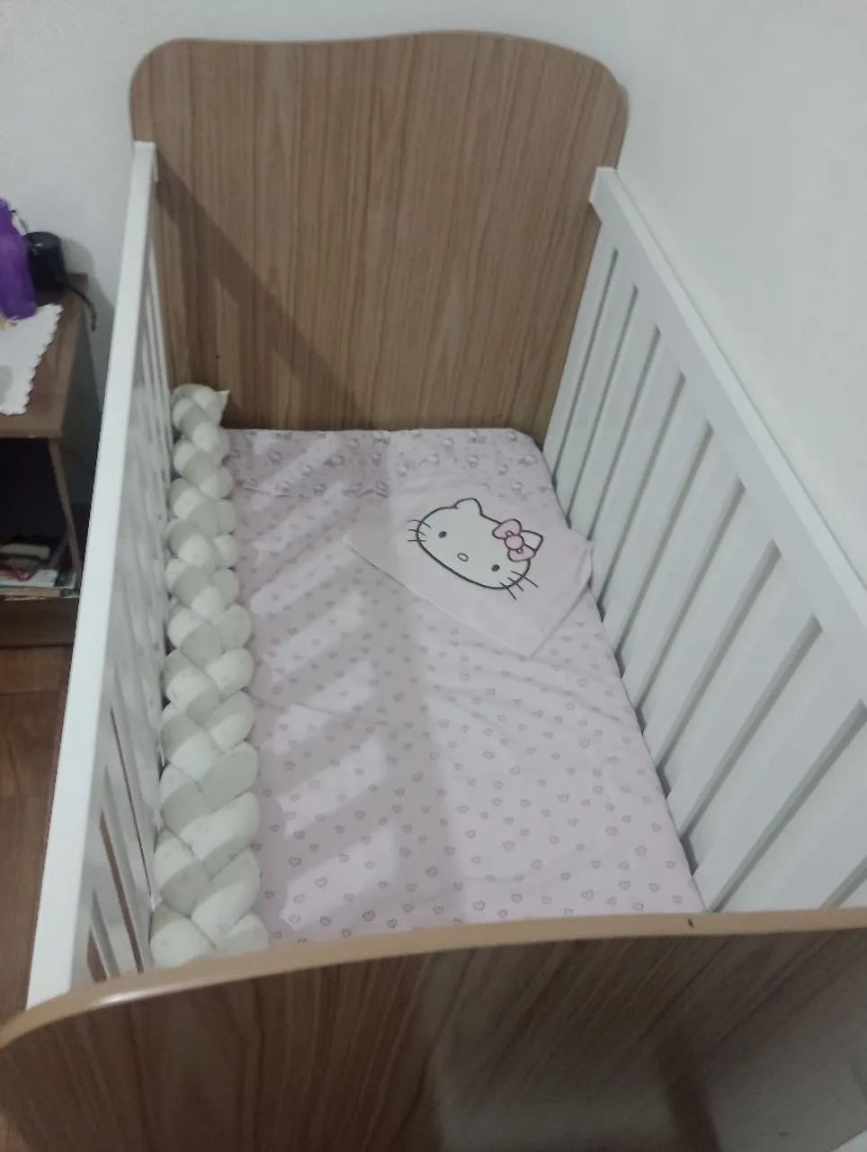 Berço com colchão 