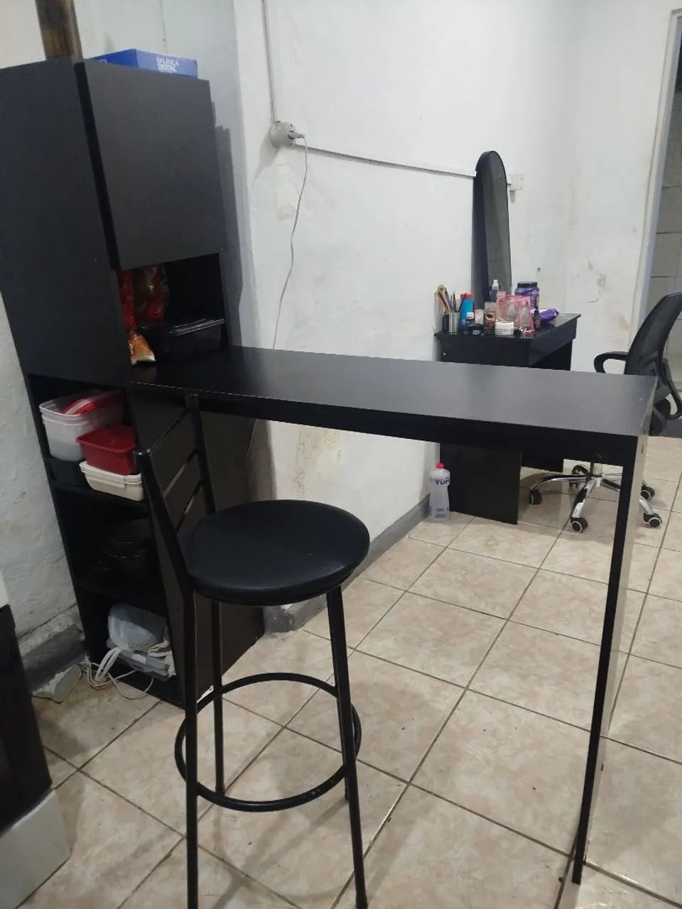 Bancada com cadeiras65153864870530122