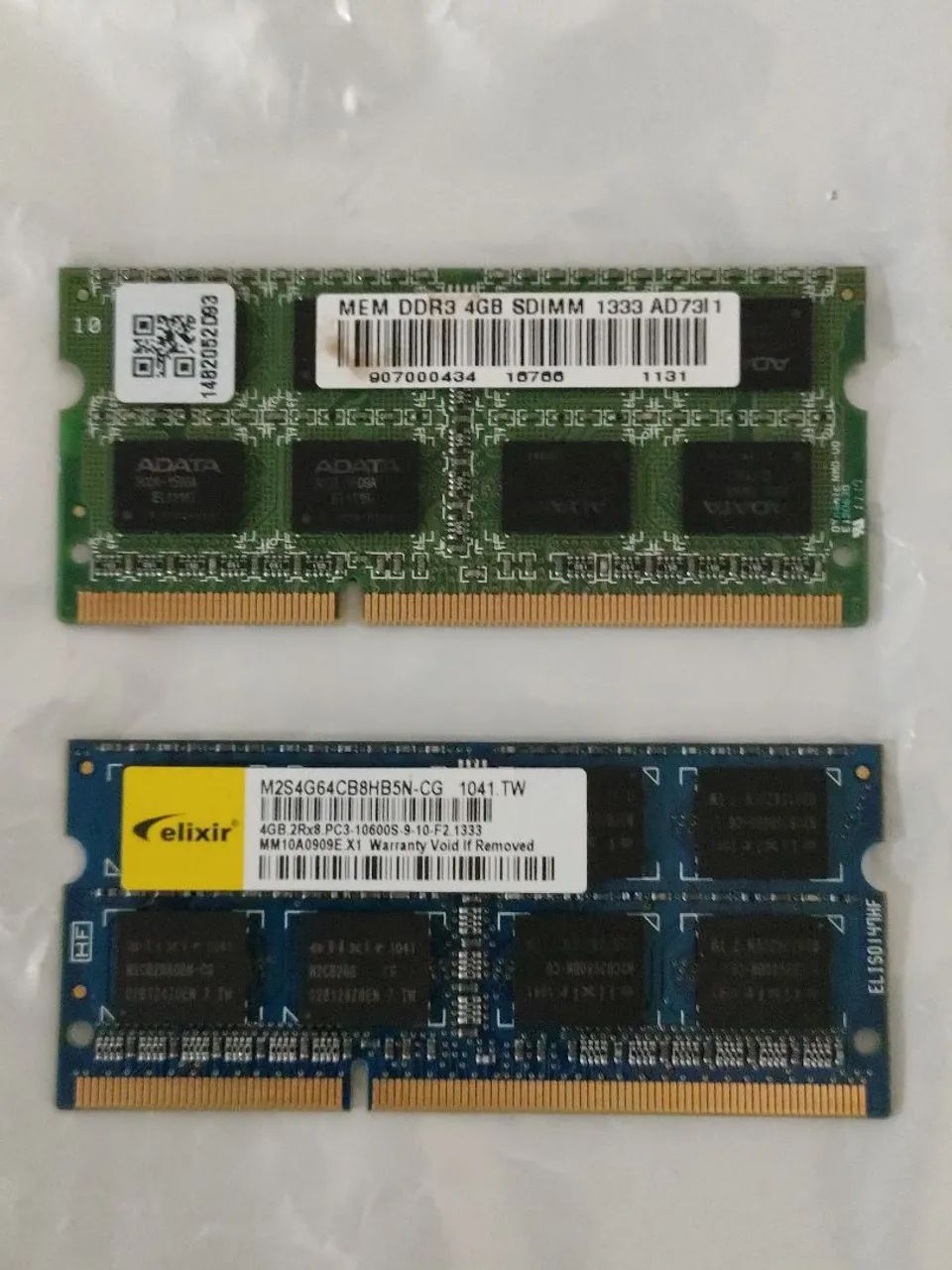 2 pentes de memória DDR3 4GB SDIMM 1333MHz